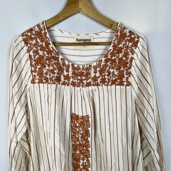Savanna Jane Sz S  women's long sleeve embroidered flowy top blouse Boho Peasant - Picture 2 of 7